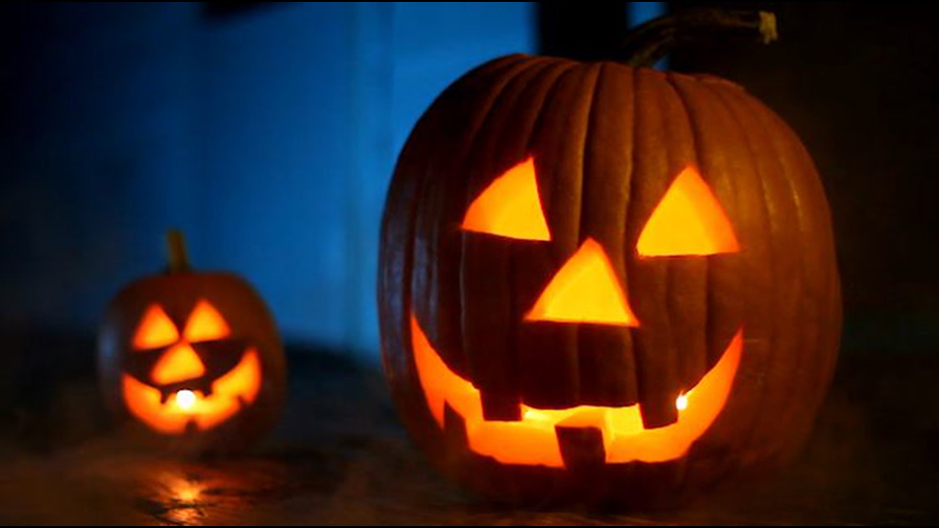 You can expect some differences for Halloween this year due to the ongoing COVID-19 pandemic. The American Red Cross does not recommend trick-or-treating, but instead has some great alternatives for Halloween fun!