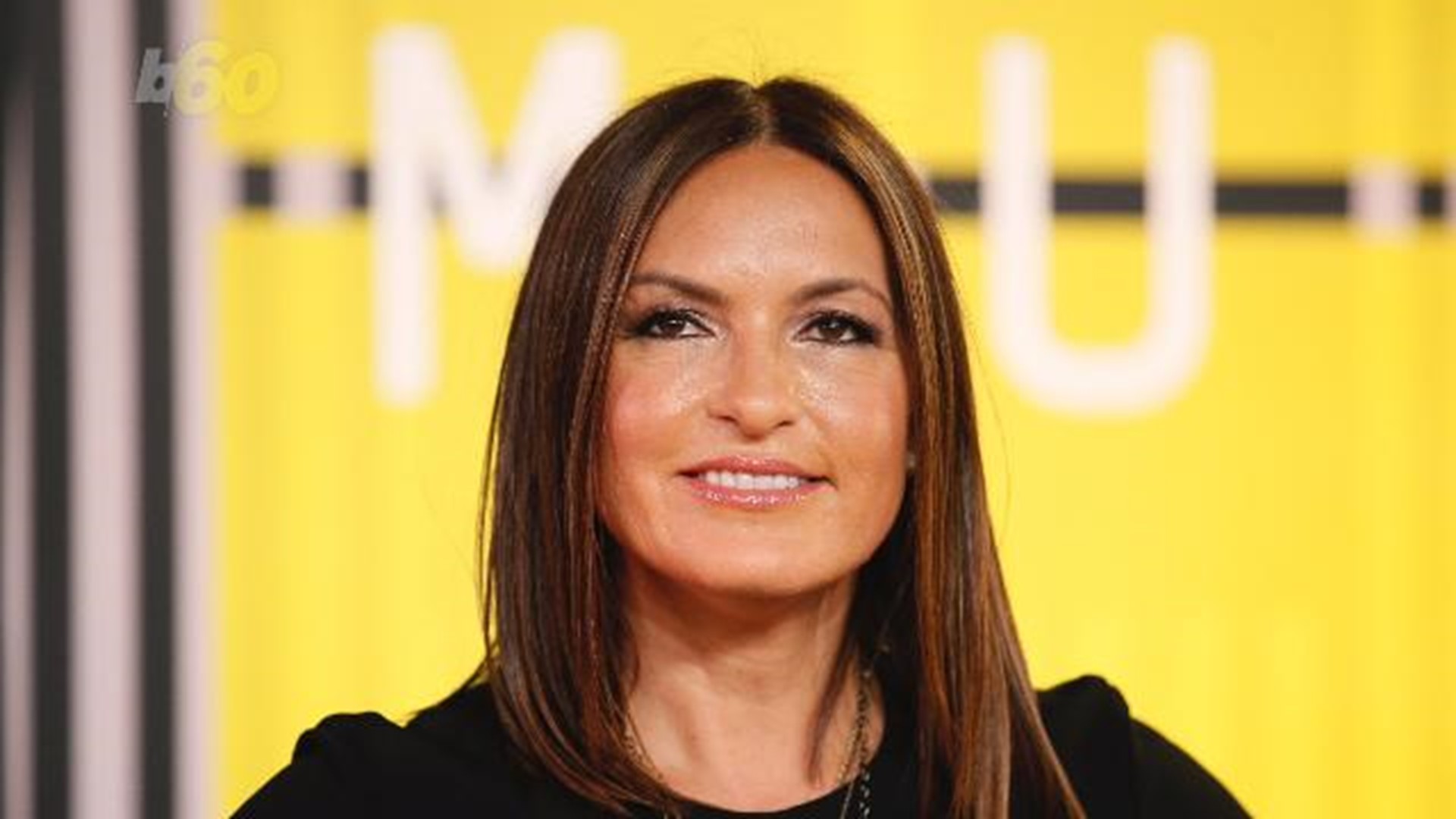 Mariska Hargitay is featured on the cover of People Magazine and talked about her famous mother, Jayne Mansfield. Keri Lumm shares the story.