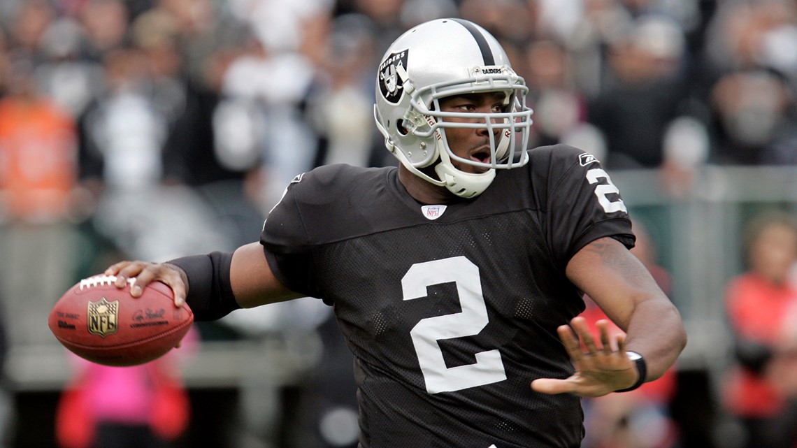 JaMarcus Russell blasts Raiders for ill-treatment