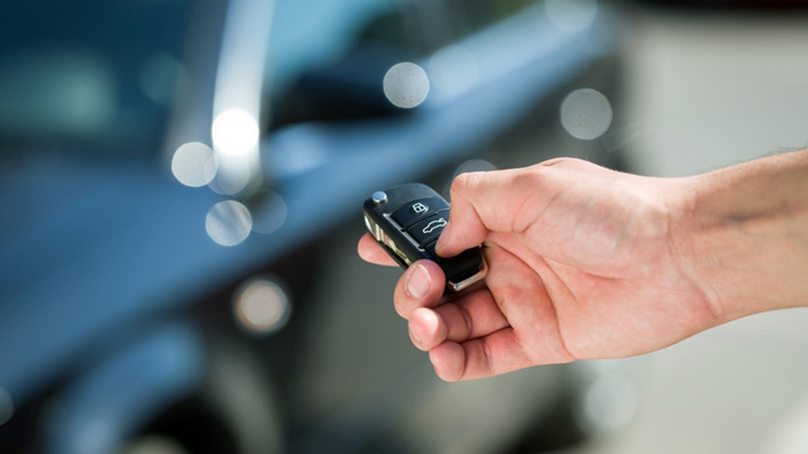 Where can I buy a key holder which holds two car key fobs? - Quora