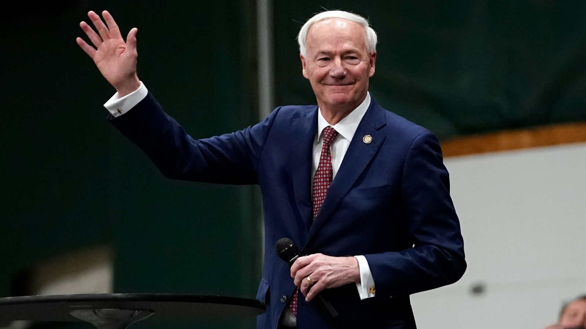 Asa Hutchinson ends 2024 presidential campaign | wusa9.com