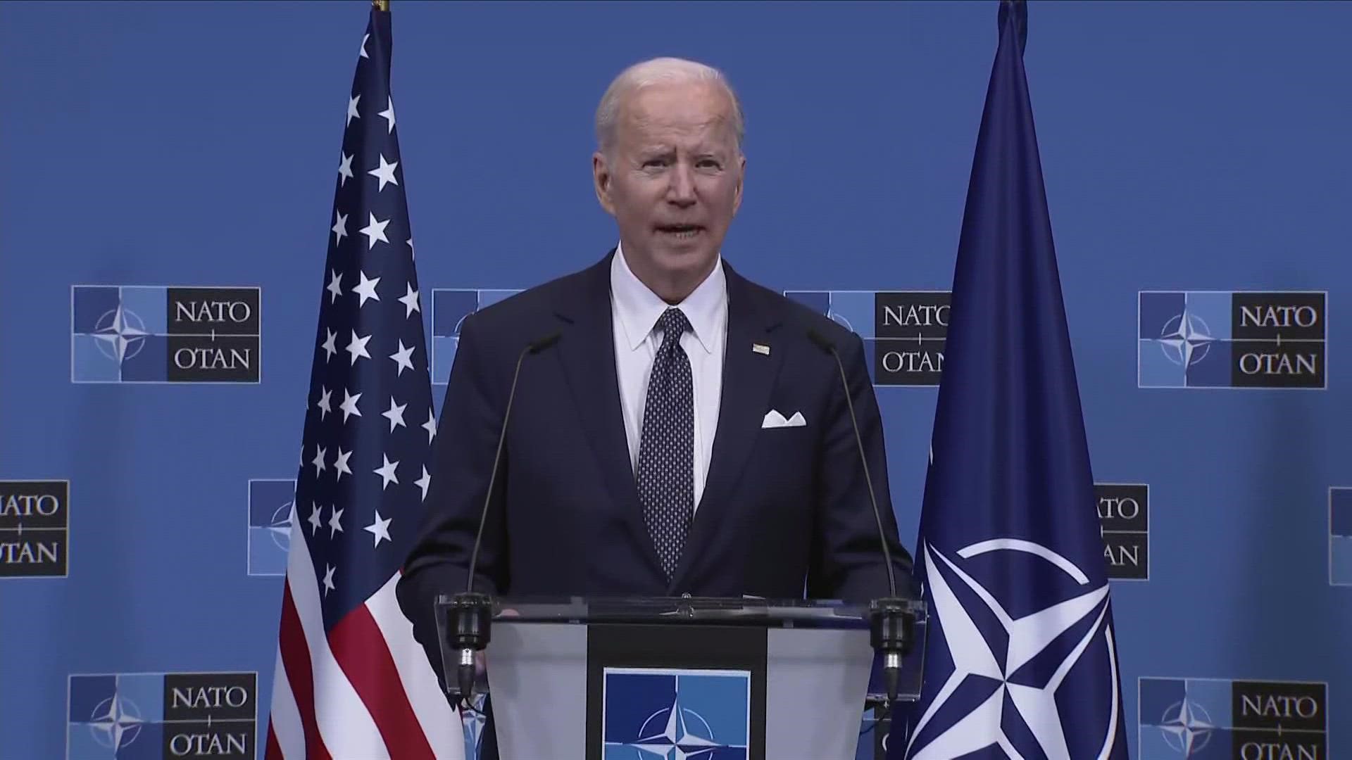 Biden warns Russia on using chemical weapons in Ukraine war | wusa9.com