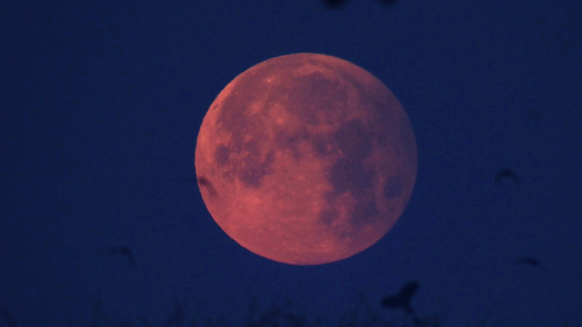 The first full moon of the year to come with a penumbral lunar eclipse ...