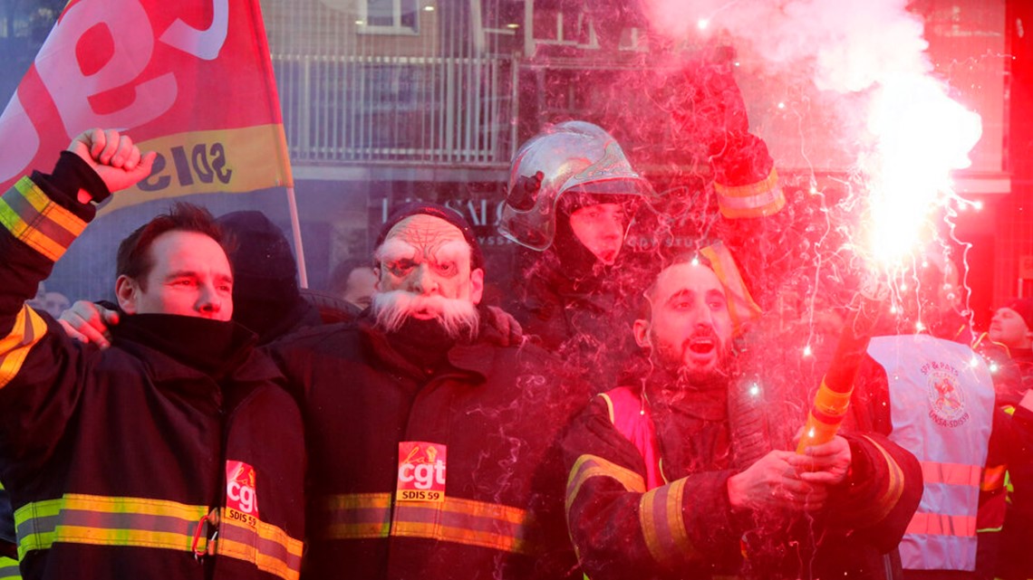 Decisive day for Macron's pension gamble in tense France