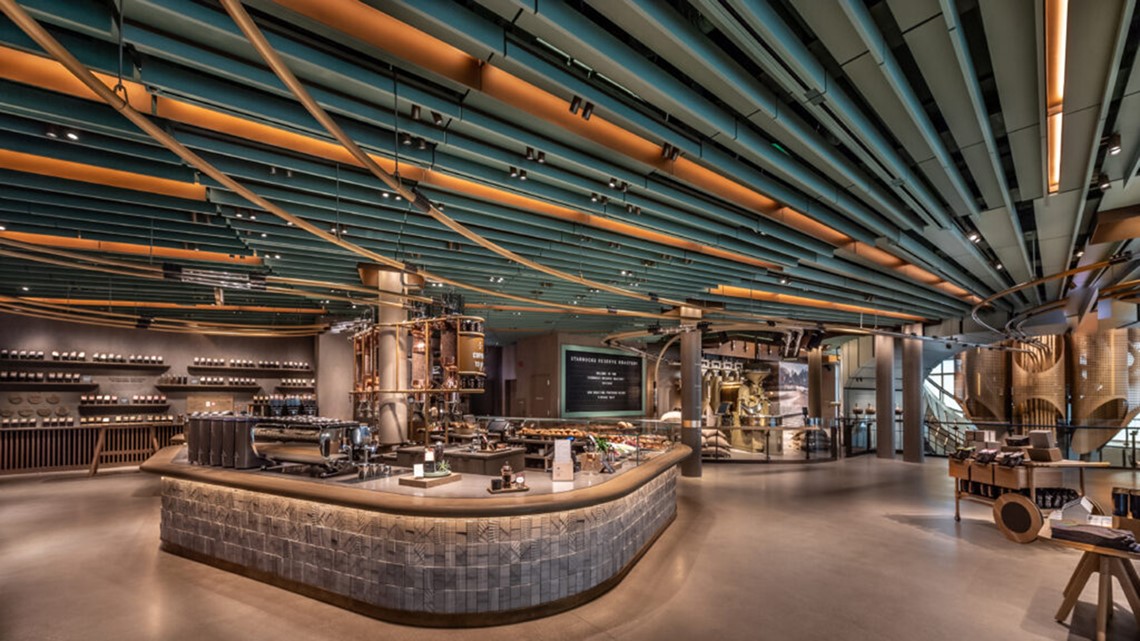 スターバックス Starbucks Chicago Roastery, world's largest, now open | wusa9.com