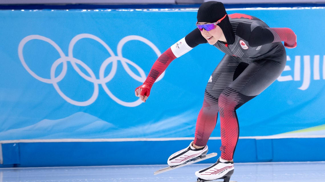 Here's why speed skaters wear glasses in the Winter Olympics