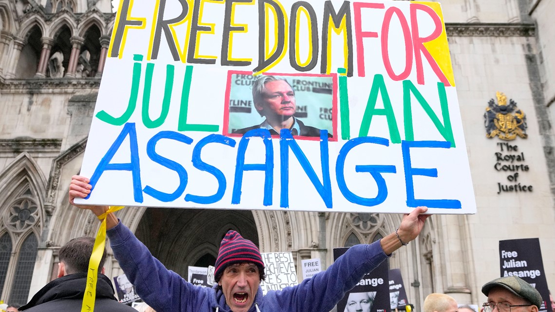 Julian Assange tries to avoid extradition to US - Vimarsana News