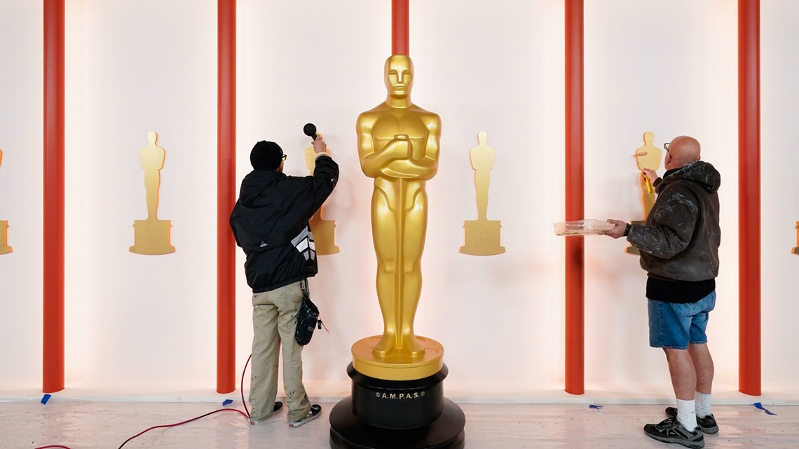 Oscars race: Clock ticks for film buffs to binge on nominees