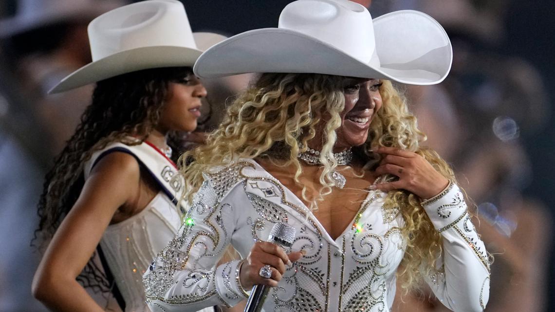 Beyoncé hints at big announcement after Christmas halftime show on Netflix