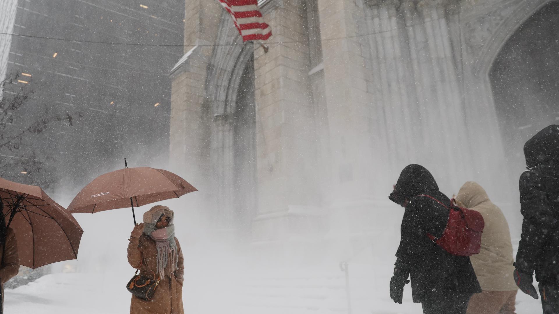 Possible Nor’easter could bring heavy snow and strong winds to the east ...