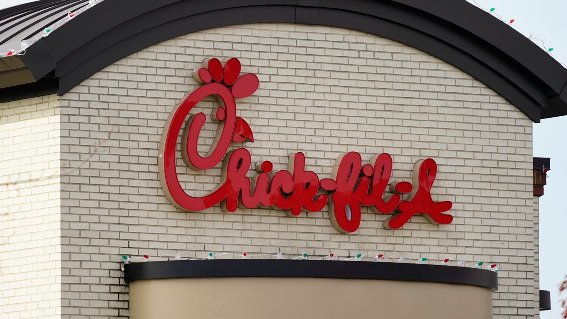 Chick Fil A Testing Elevated Drive Thru Mobile Only Concepts