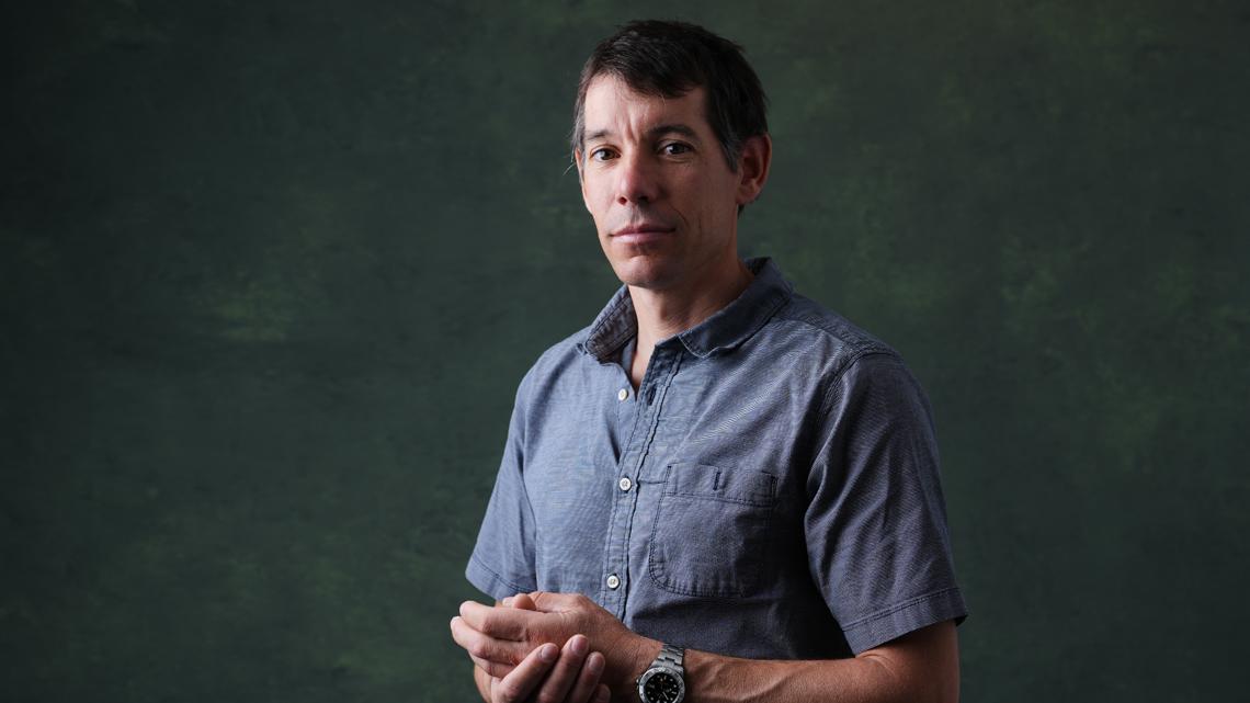How much is Alex Honnold getting paid by Netflix to climb Taiwan's Taipei 101?