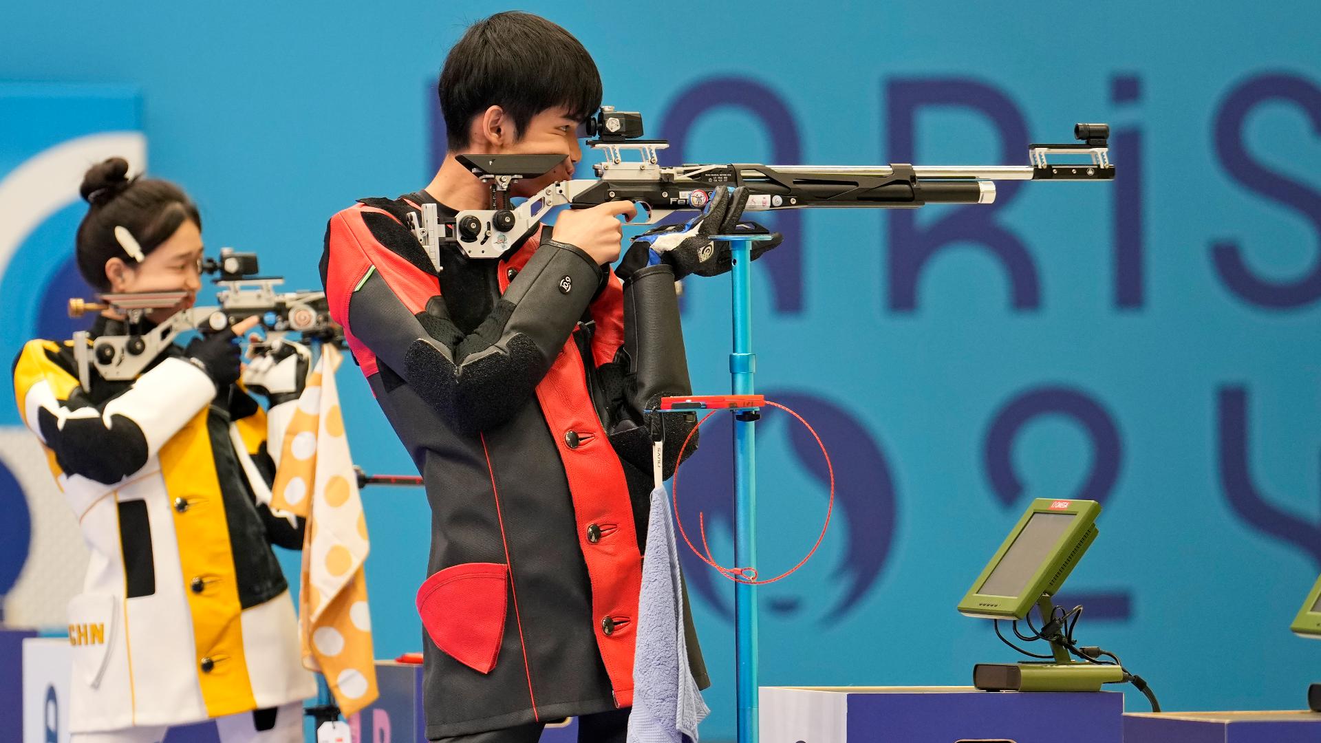 China wins first gold medal of 2024 Olympics in mixed air rifle