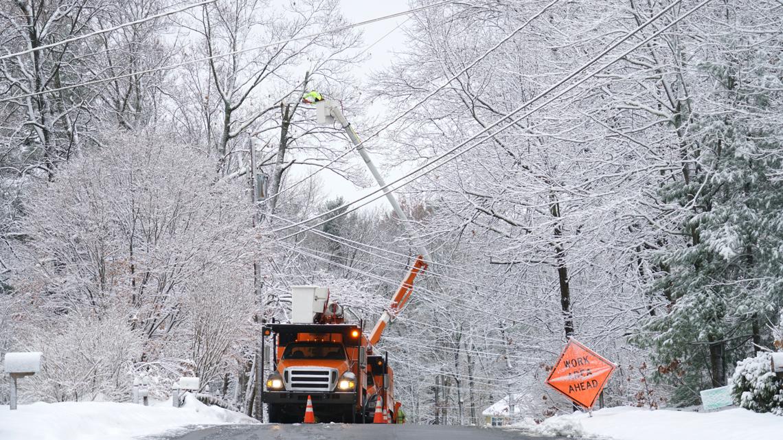 Power outage prep for winter storms: What to have on hand before the lights go out
