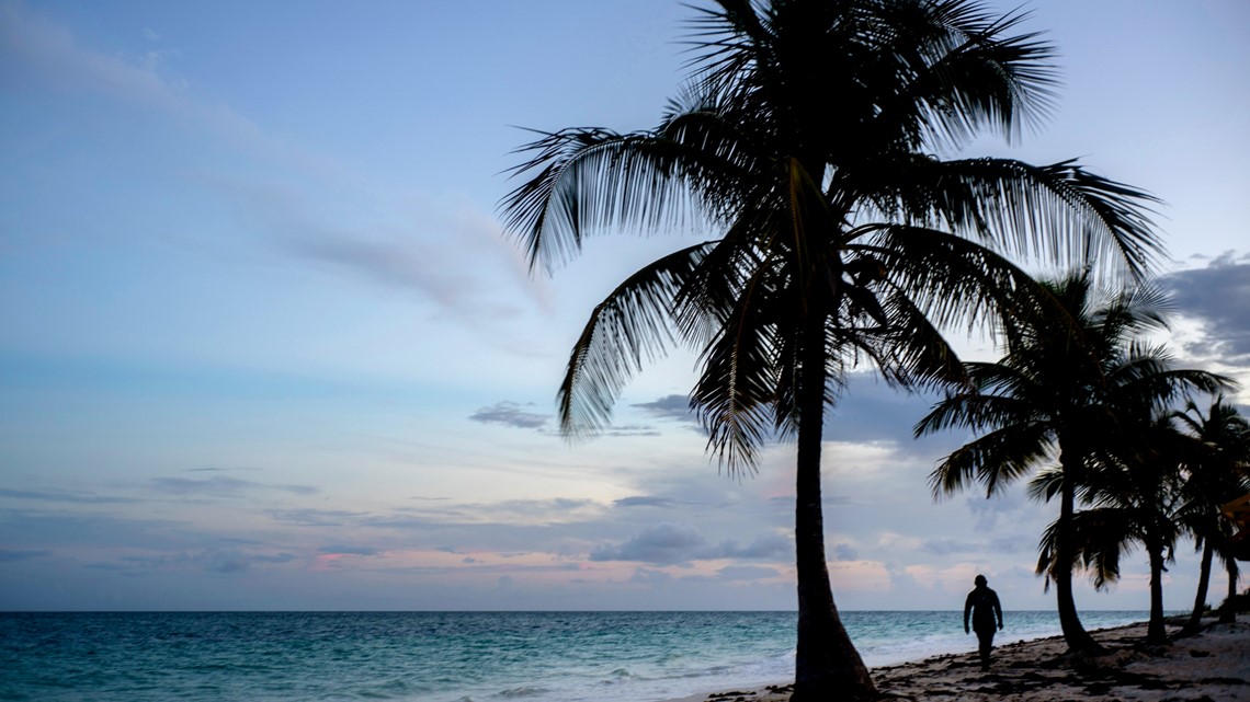 US woman missing in Bahamas after husband says she was swept out to sea