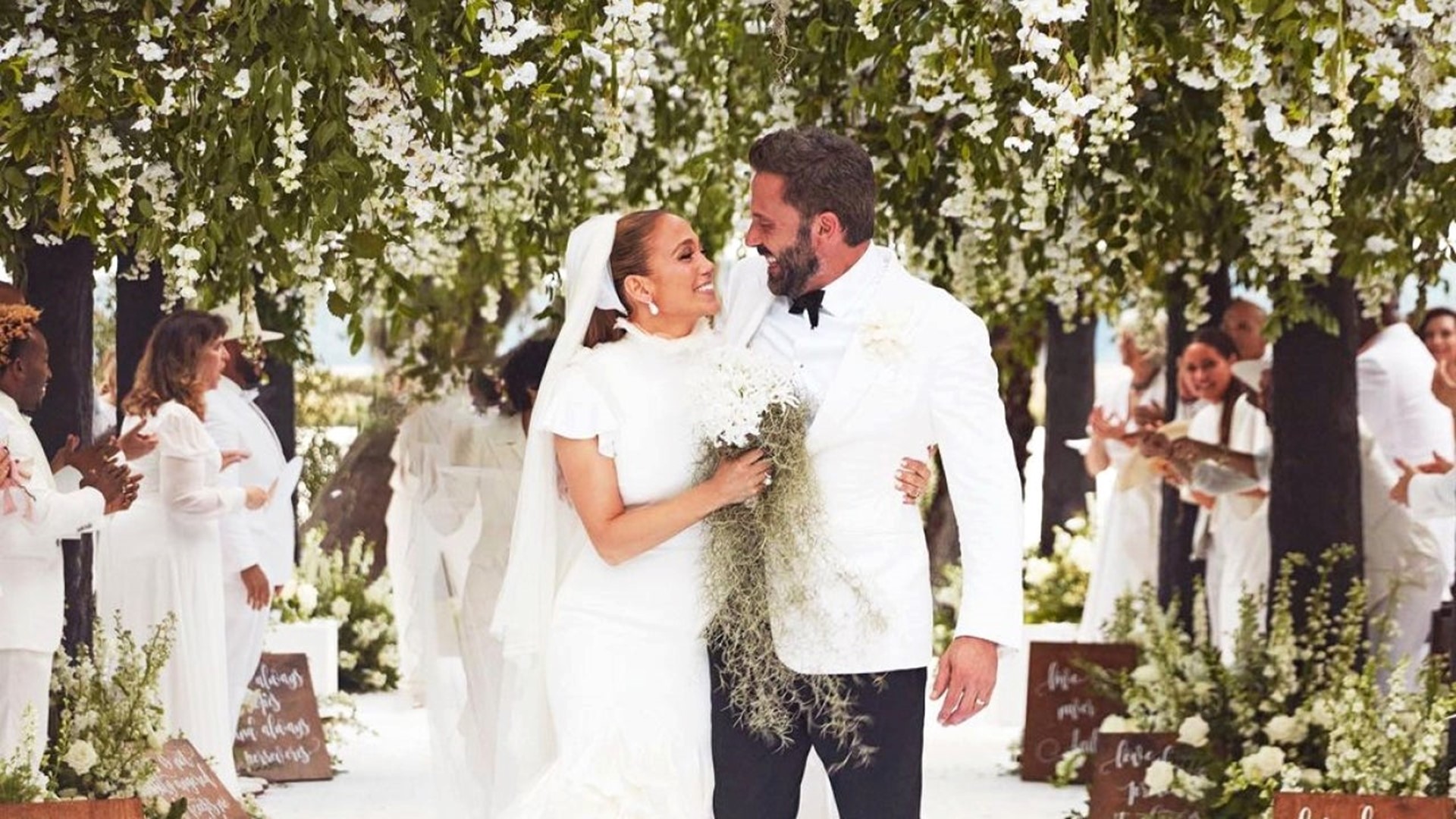 Jennifer Lopez and Ben Affleck's Wedding Officiant Opens Up About(01)