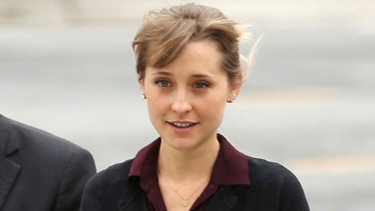 Allison Mack Sentenced To 3 Years In Prison For Her Involvement In The Nxivm Sex Cult Wusa9 Com