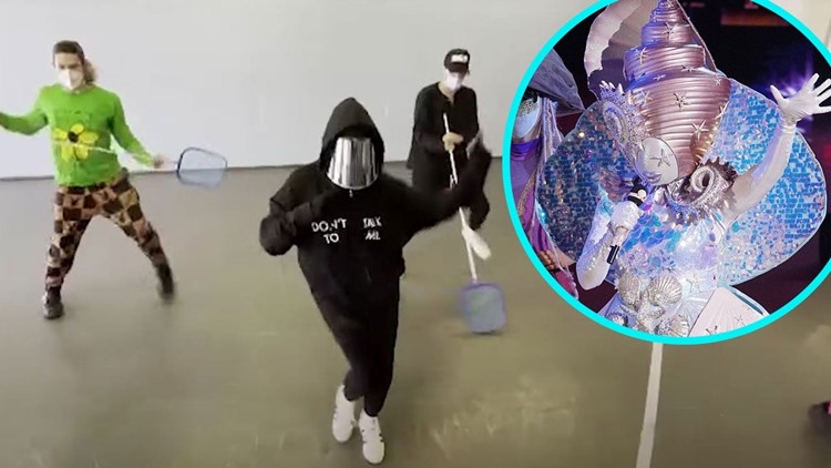 Hoodie the masked singer hotsell