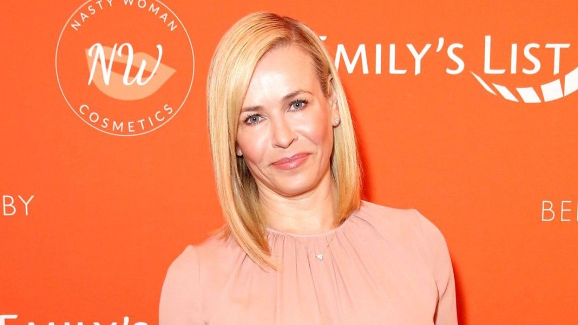 Chelsea Handler Suffers a Torn Meniscus and Broken Toes After Skiing ...