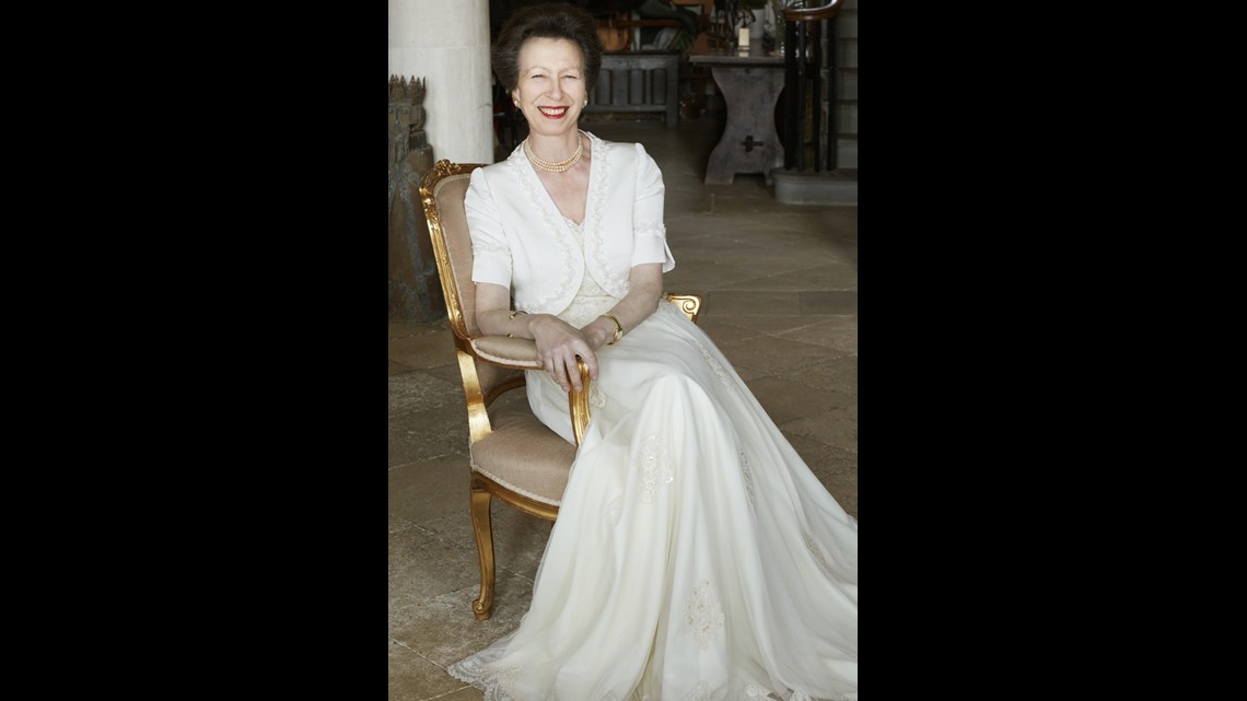 Princess Anne Looks Stunning in New Portraits Celebrating Her 70th Birthday | wusa9.com