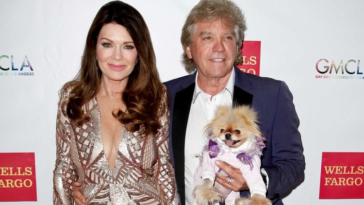 Lisa Vanderpump Devastated By Death Of Beloved Dog Giggy Wusa9 Com