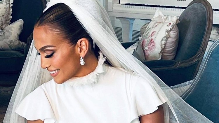 jennifer lopez wedding dress designer See Jennifer Lopez in Her Three Unique Wedding Gowns: From a Turtleneck to  Pearls