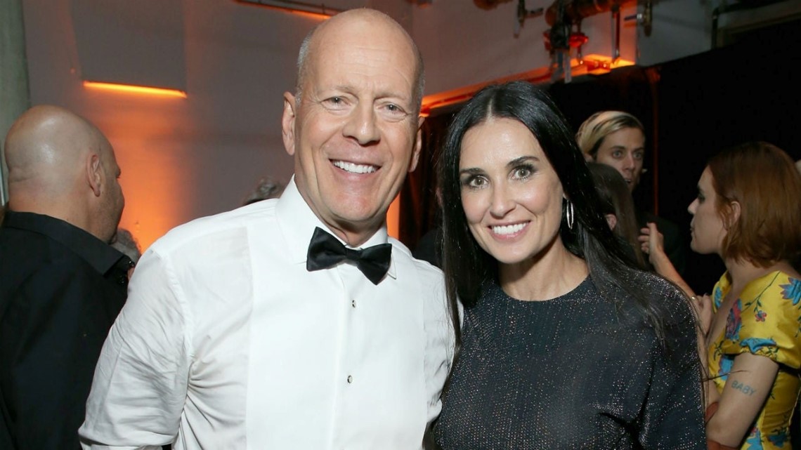 Why Bruce Willis Isn T With Wife And Young Daughters Amid Quarantine With Ex Demi Moore Exclusive Wusa9 Com