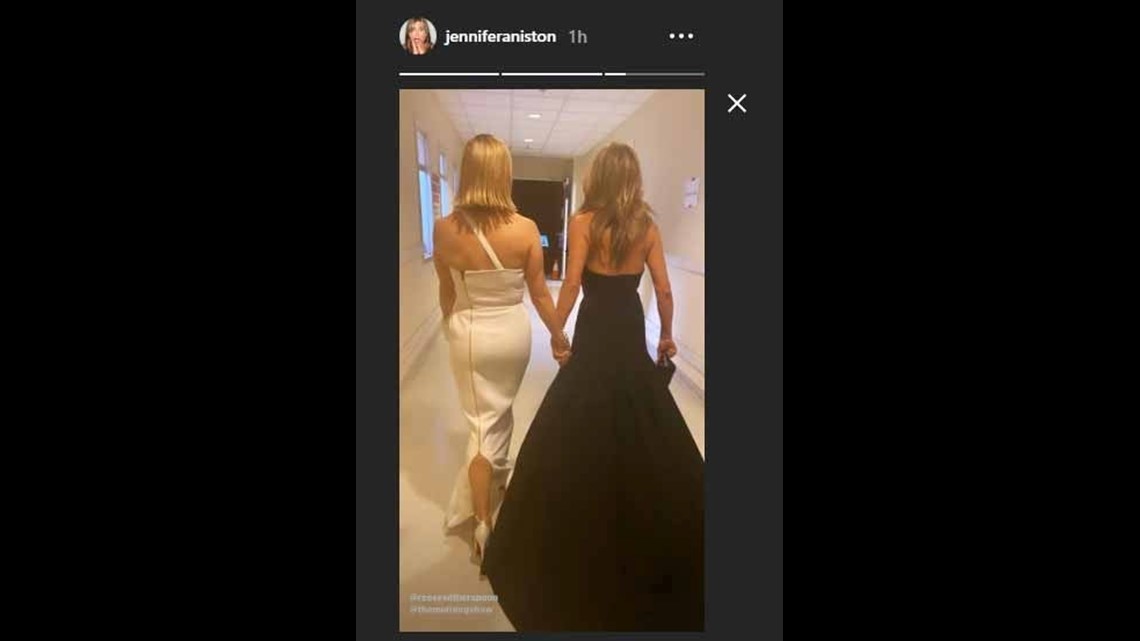 Jennifer Aniston Drank Beyonce's Champagne at Golden Globes Thanks to Reese  Witherspoon | wusa9.com