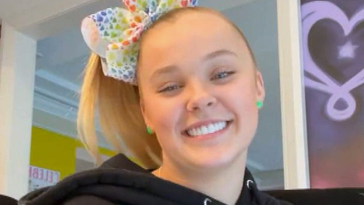 JoJo Siwa Celebrates First Valentine's Day With Girlfriend Kylie | wusa9.com