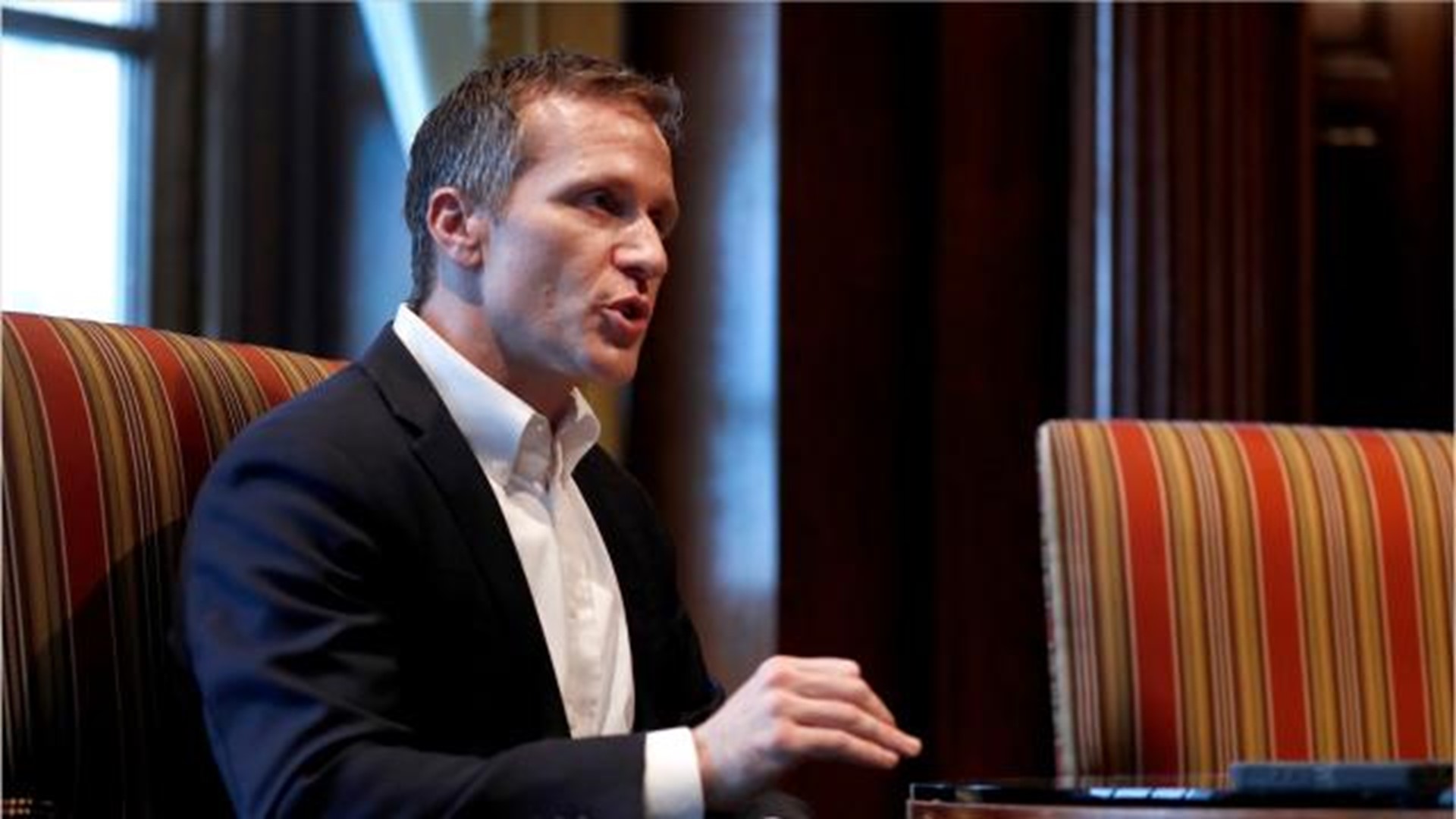 Embattled Missouri Gov. Eric Greitens resigns amid scandals | wusa9.com