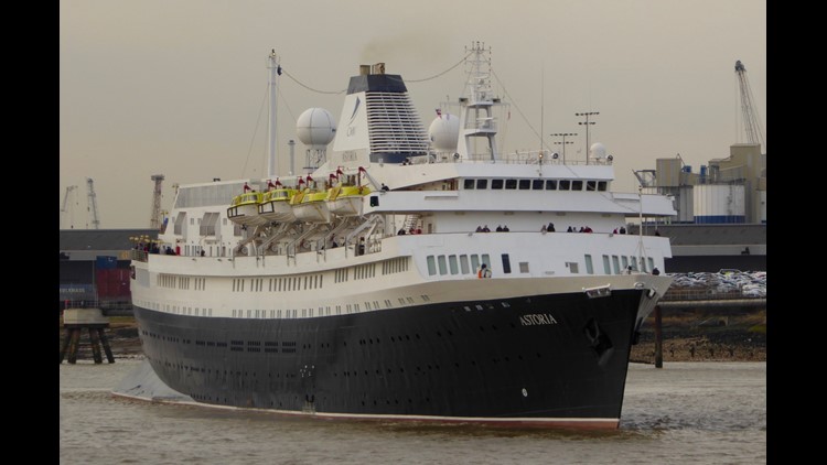 Photo Tour Inside Cruise Maritime Voyages Astoria The Ship That Hit The Andrea Doria Wusa9 Com