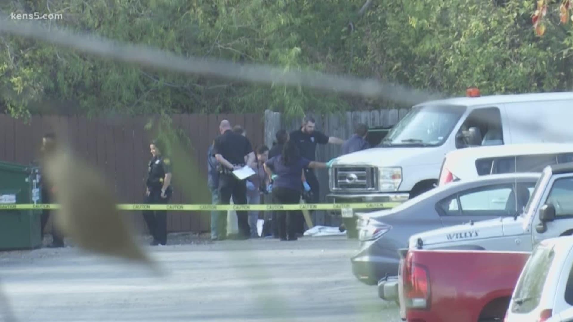 Police Recover Womans Body From Dumpster On Northwest Side 