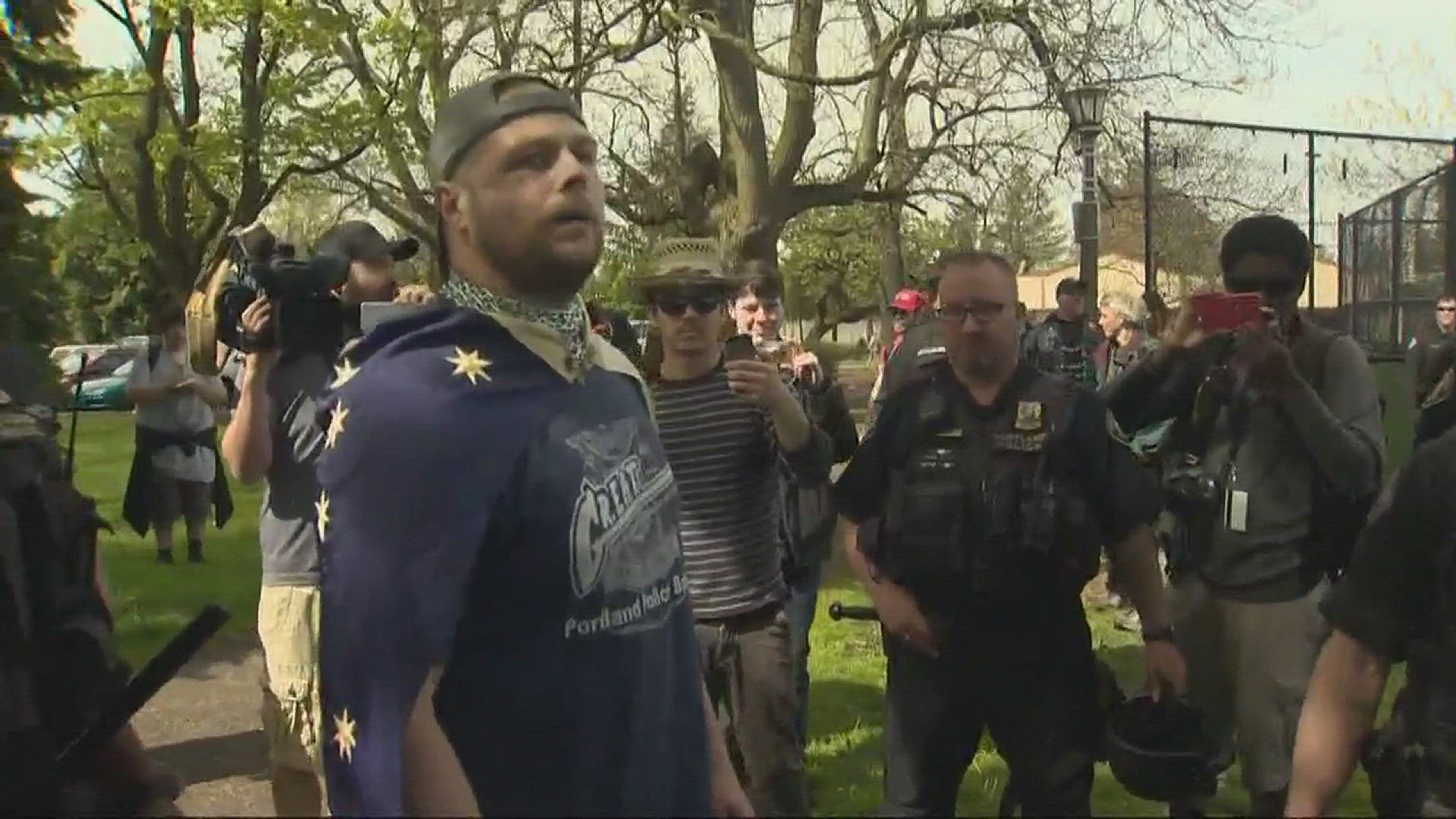 Police investigating MAX stabbing suspect's 'extremist ideology