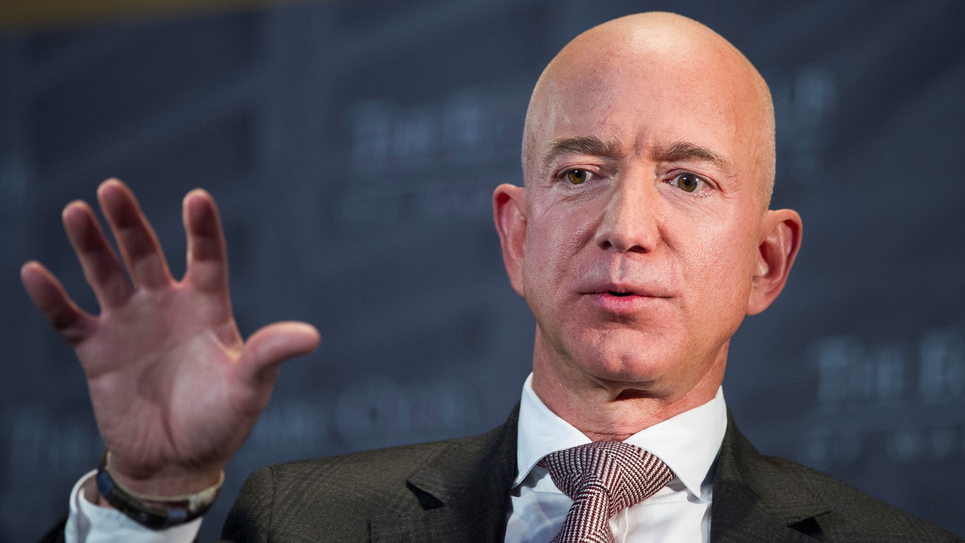 Amazon Ceo Jeff Bezos Worth 1 Trillion By 2026 Analysis Finds Wusa9 Com