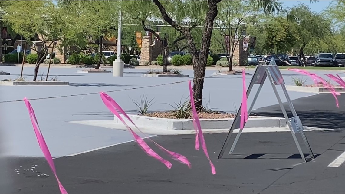 Phoenix outdoor mall testing 'cool pavement' - Vimarsana News