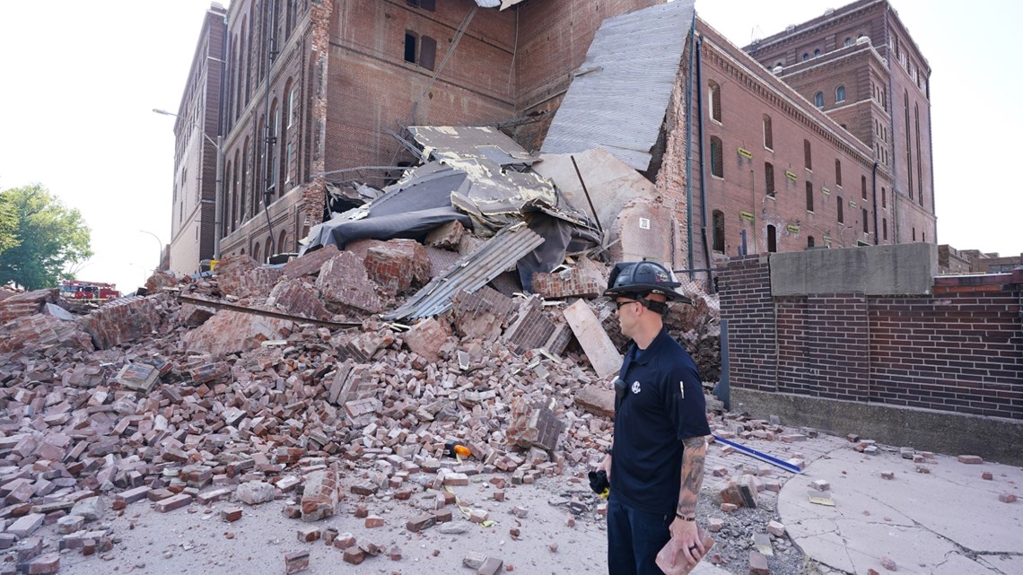 Lemp Brewery collapses in St. Louis | www.bagssaleusa.com