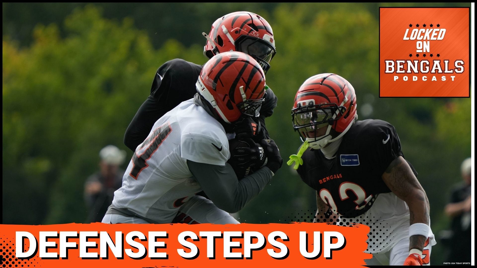 The Bengals defense shined bright on Monday on the first day of full pads. Joe Burrow made a few players, but Shemar Stewart made an impact & the defense won the day
