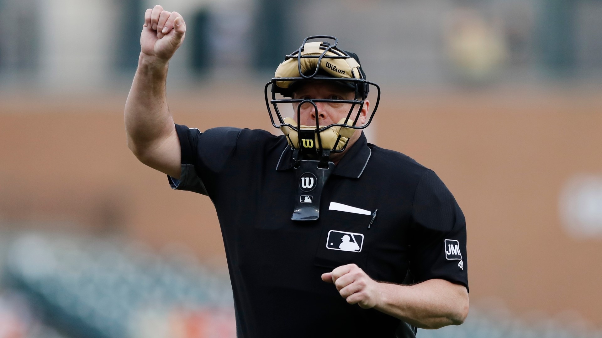 how-much-do-mlb-umpires-get-paid-wusa9