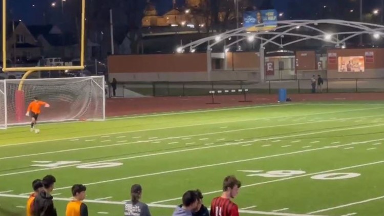 Iowa high school goalkeeper scores epic game-winner in double overtime