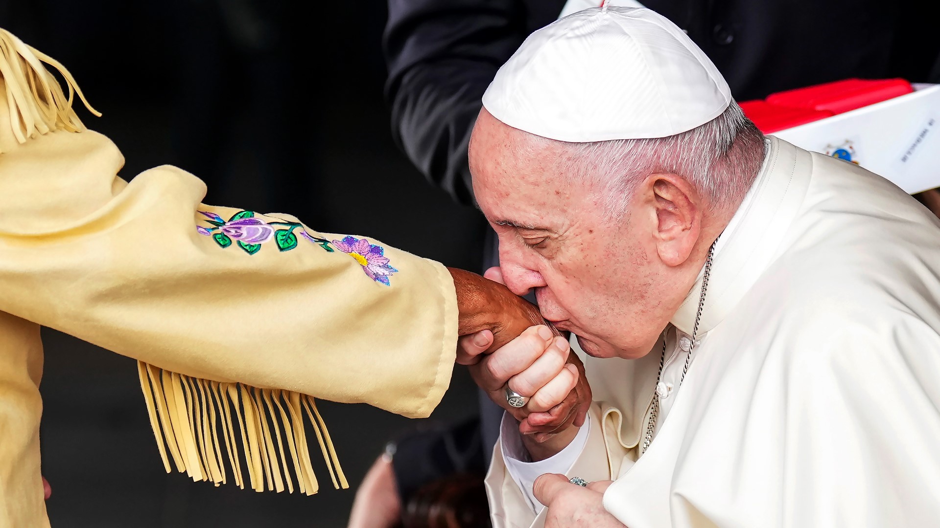 Pope Francis apologizes for residential school abuses in Canada | wusa9.com