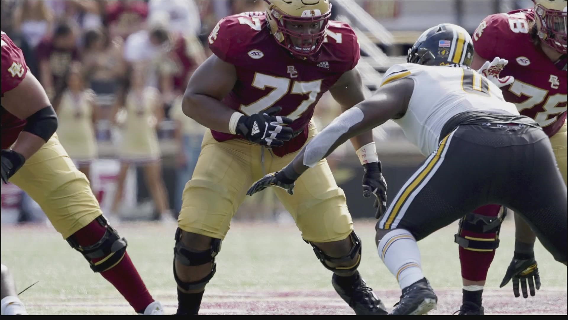 2022 NFL Draft: Offensive Lineman Zion Johnson, Boston College, Round 1,  Pick 17