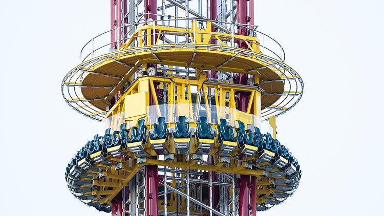 Deputies: Teen dies after fall from thrill ride at Orlando theme park