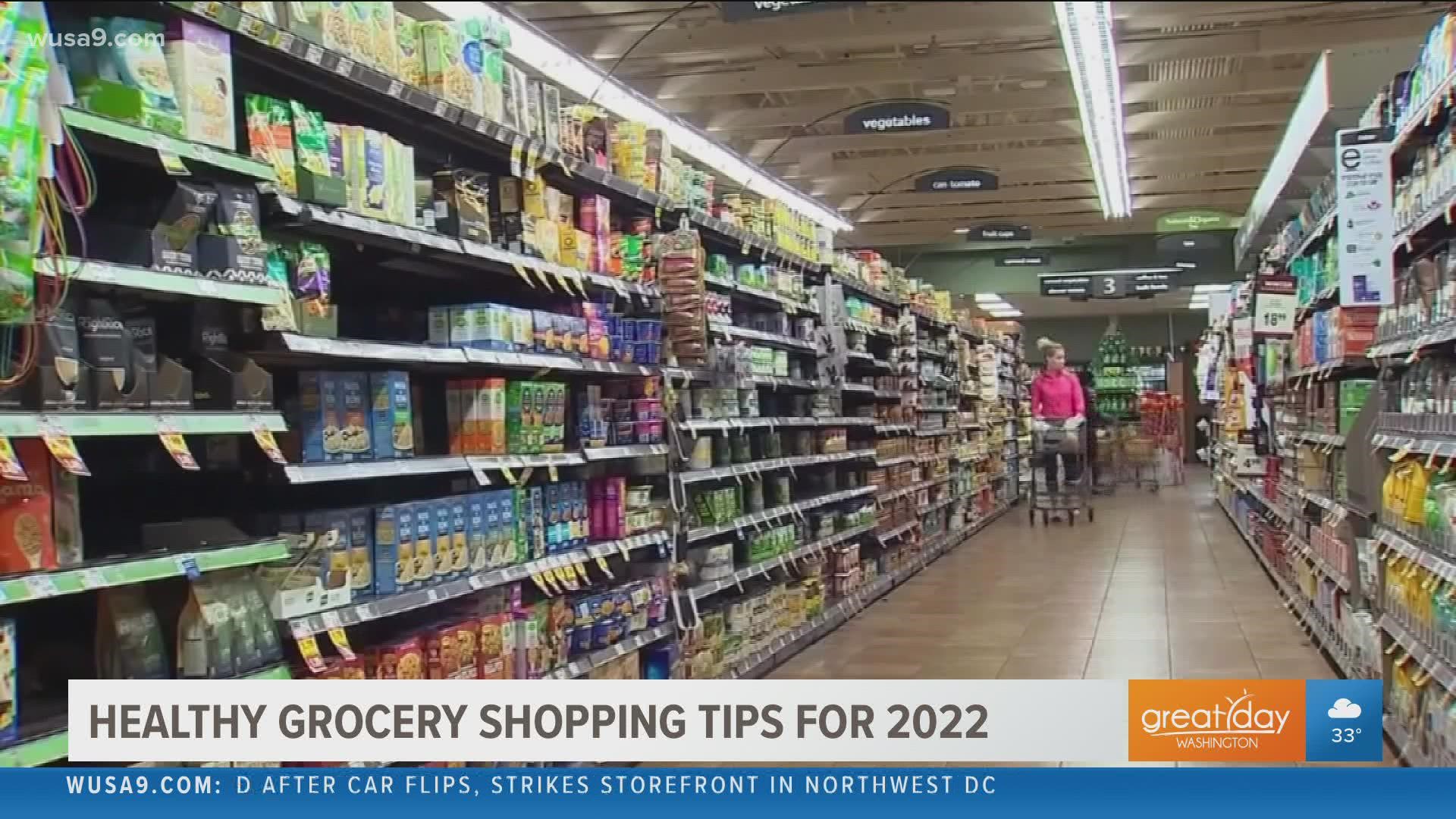 Vida Fitness nutritionist, Addie Claire Jones shares grocery shopping tips for a healthy 2022.