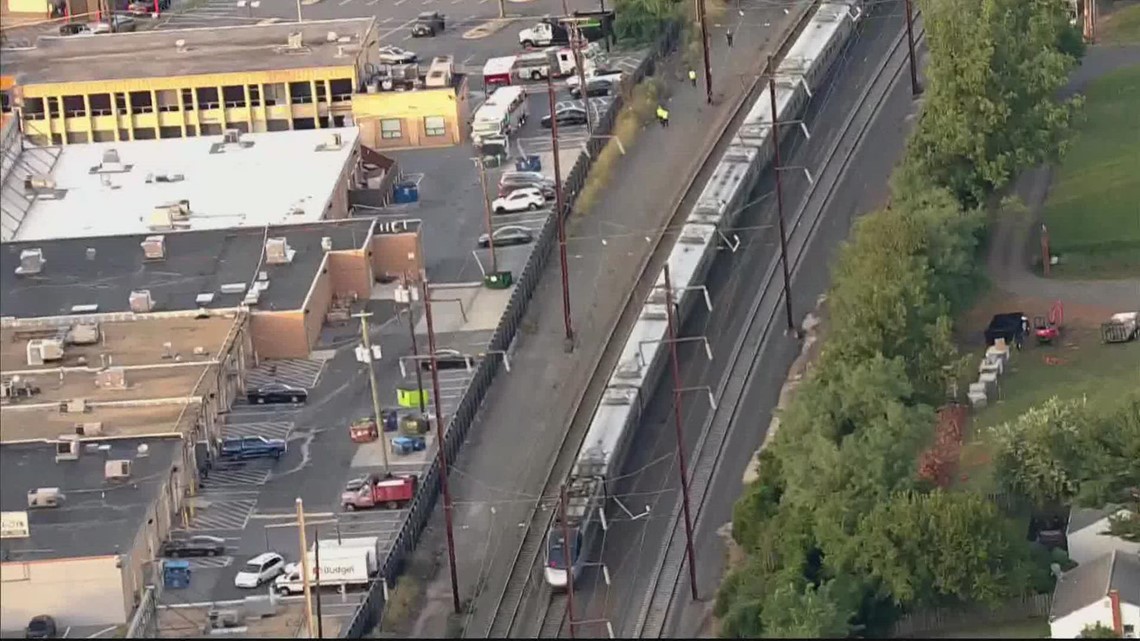 Man dies after being struck by Amtrak train near New Carrollton