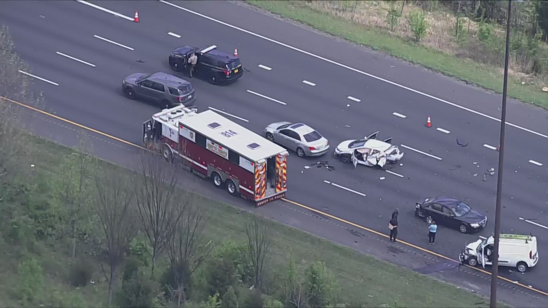 Four lanes of Interstate 95 are shut down in Prince George's County for a crash that has injured several people on Wednesday.