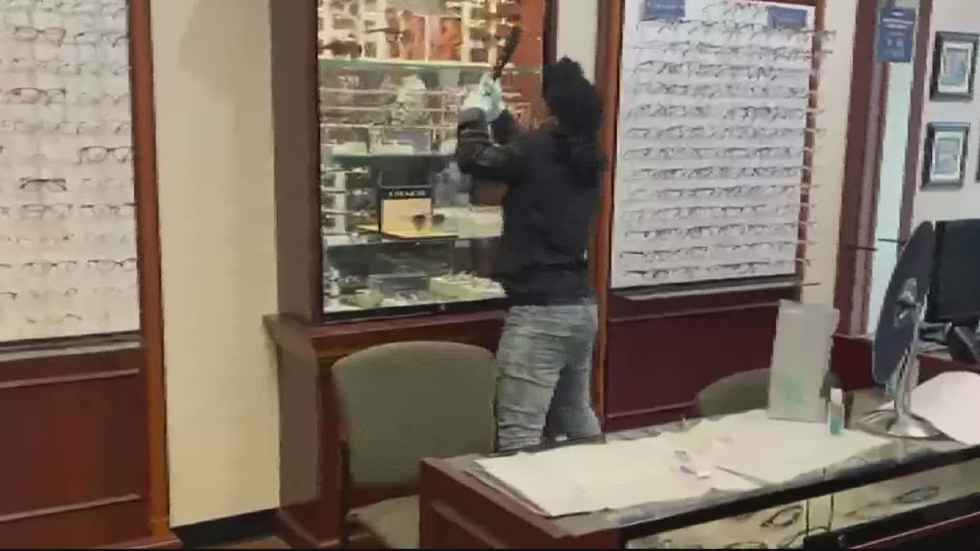 My Eye Doctor on 6307 Richmond Highway in Alexandria was burglarized. Employee Pedro Prudencio grabbed his phone and started rolling for evidence.
