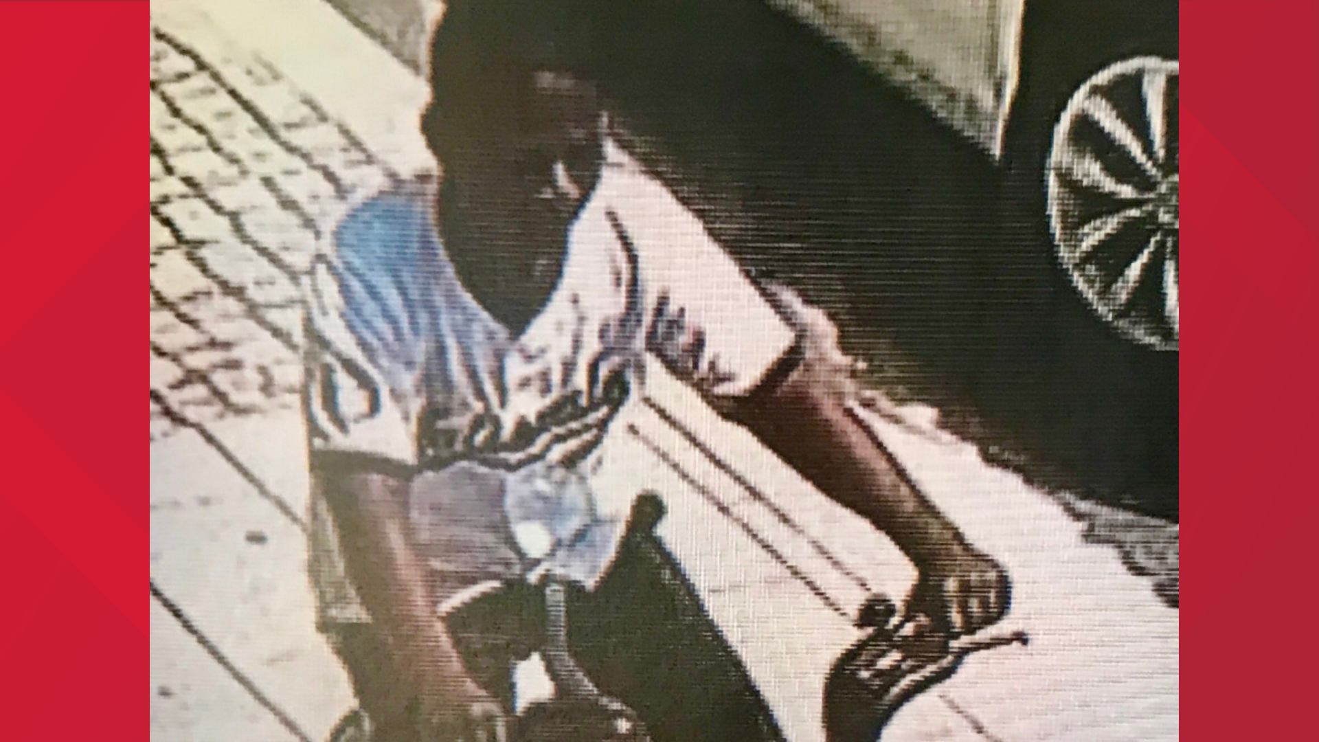 Man riding bicycle accused of slapping women on the butt in DC | wusa9.com