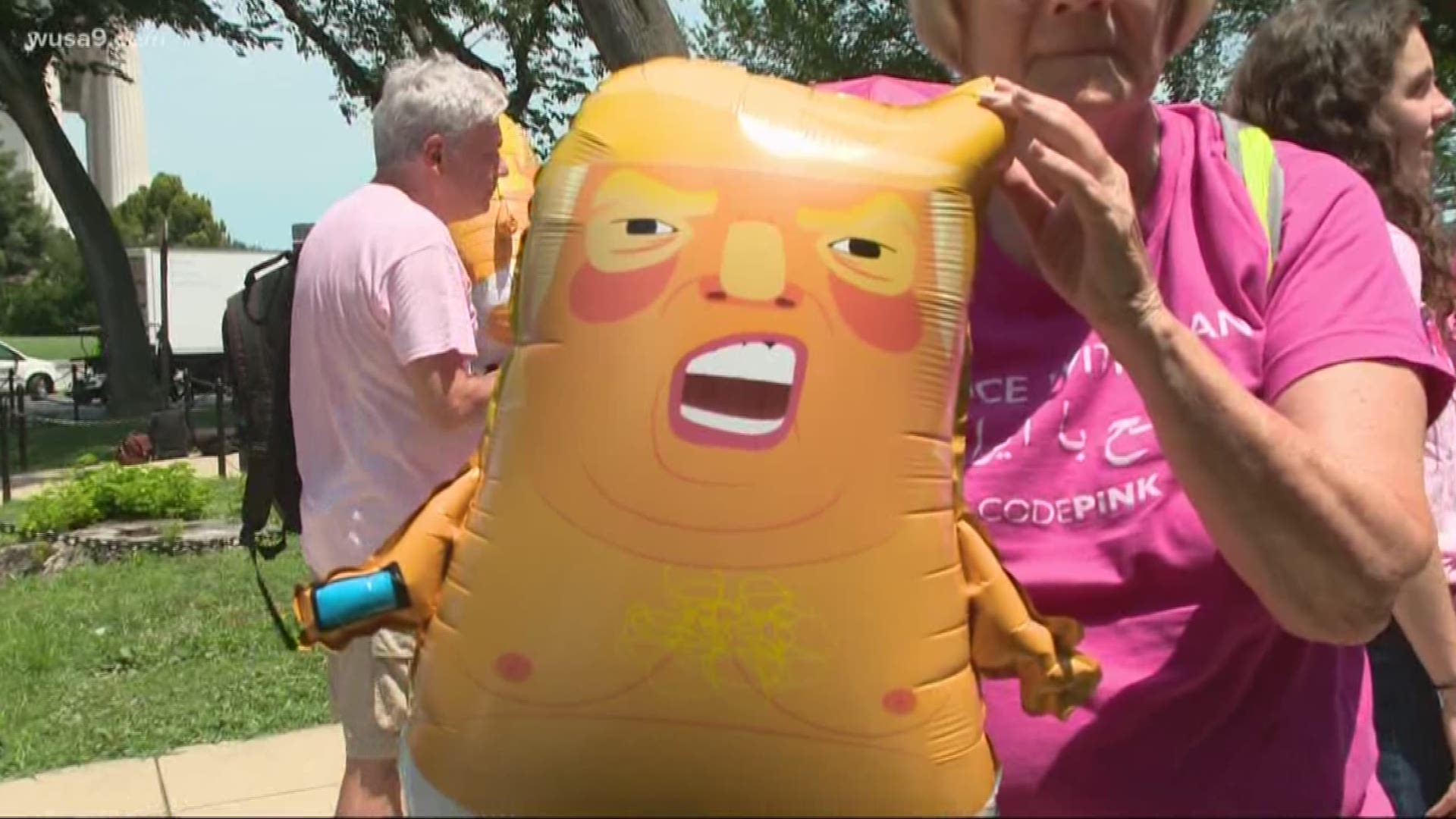 22" x 17" Baby Donald Trump Impeach Foil Balloon Funny Party Balloon Decoration~ 