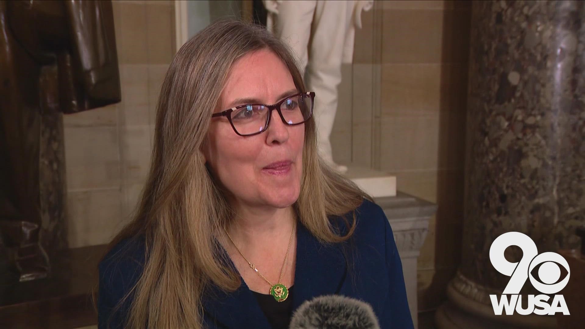 Rep. Jennifer Wexton (D-MD) says the parties can come together over cancer research and veterans after the State of the Union address.