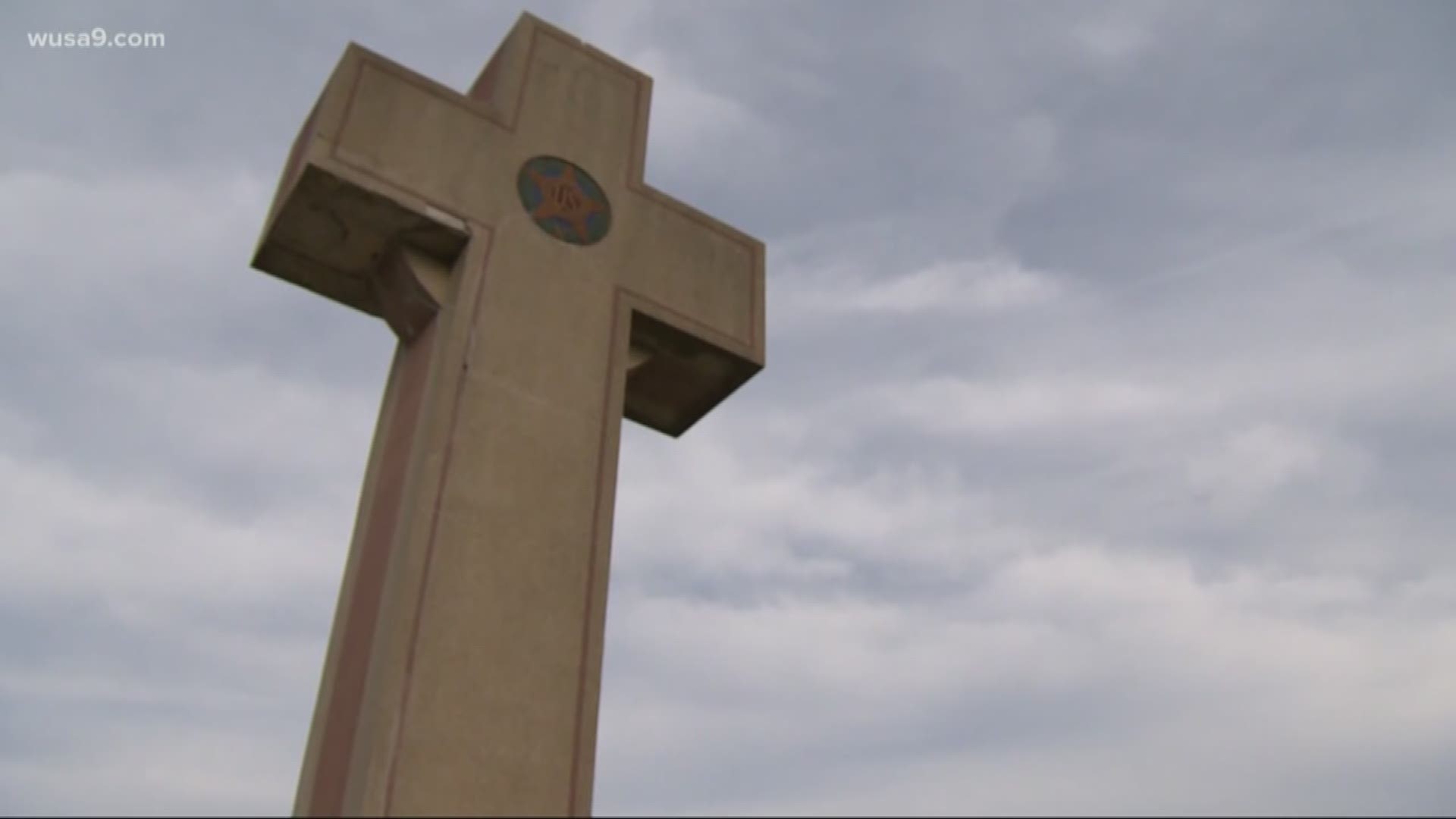 The Supreme Court says a World War I memorial in the shape of a 40-foot-tall cross can continue to stand on public land in Maryland.
